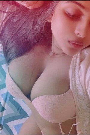 Call Girls In Lajpat Nagar Delhi 7827277772 Escort Service